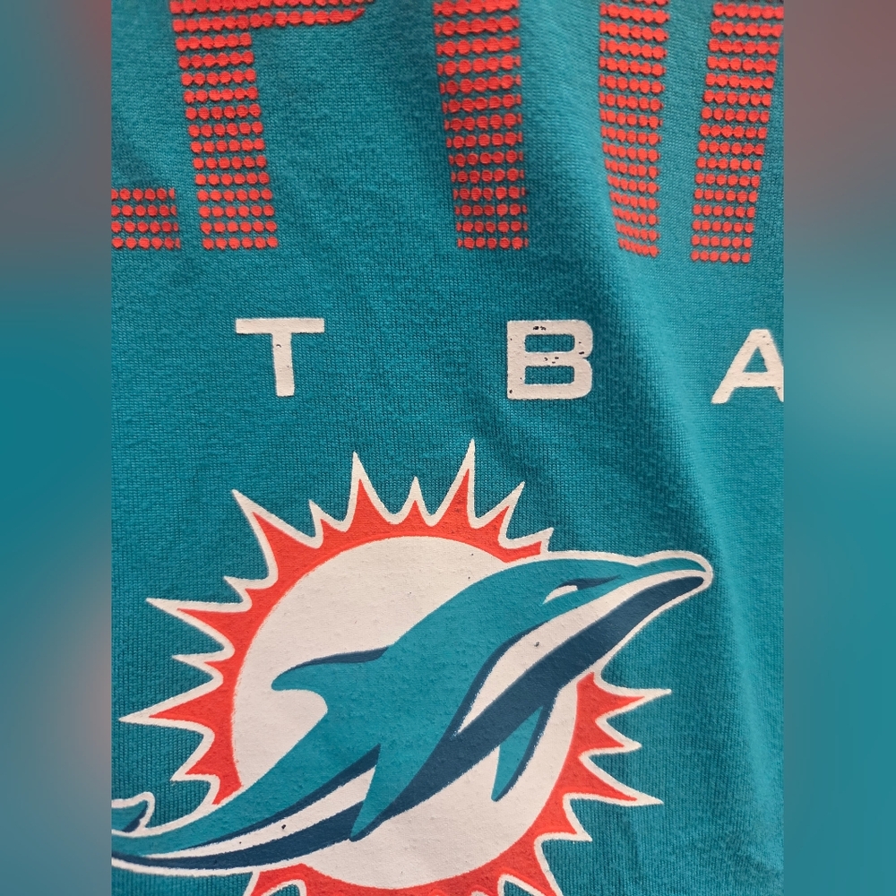 Miami Dophins Ultra Game Men's NFL Game Day Long Sleeve T-Shirt Size M - Picture 10 of 10